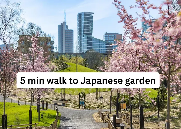 Spacious Luxury With Parking Апартаменты *